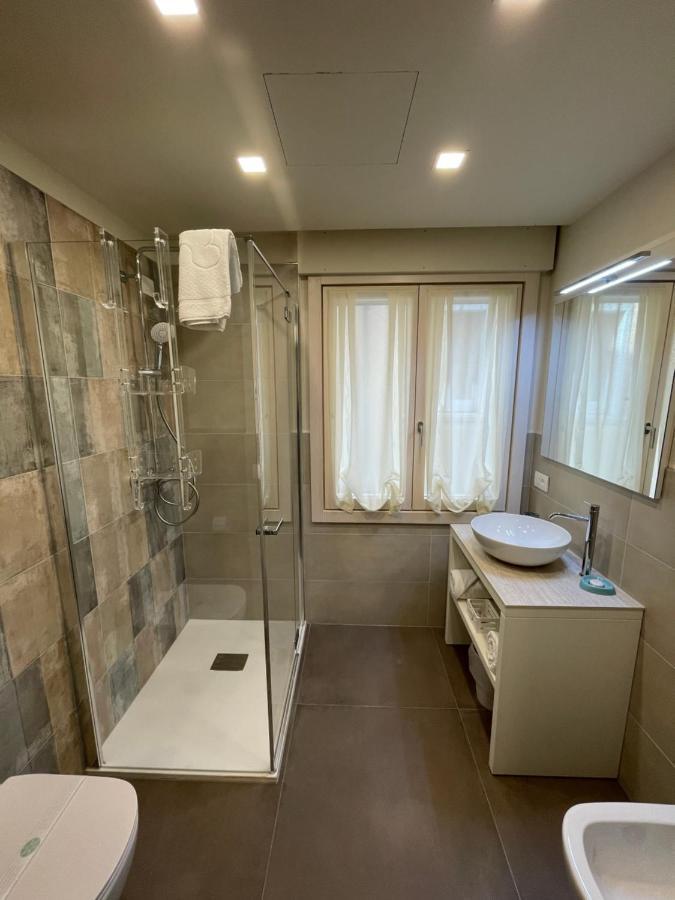Lucia Holiday Apartments Lazise Exterior foto